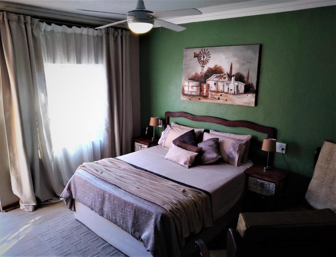 Edenville Guesthouse Lichtenburg Exteriér fotografie